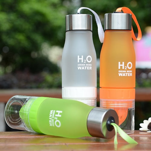 portable lemon Juicer Bottle - Fresh Citrus Squeezer Water Bottle